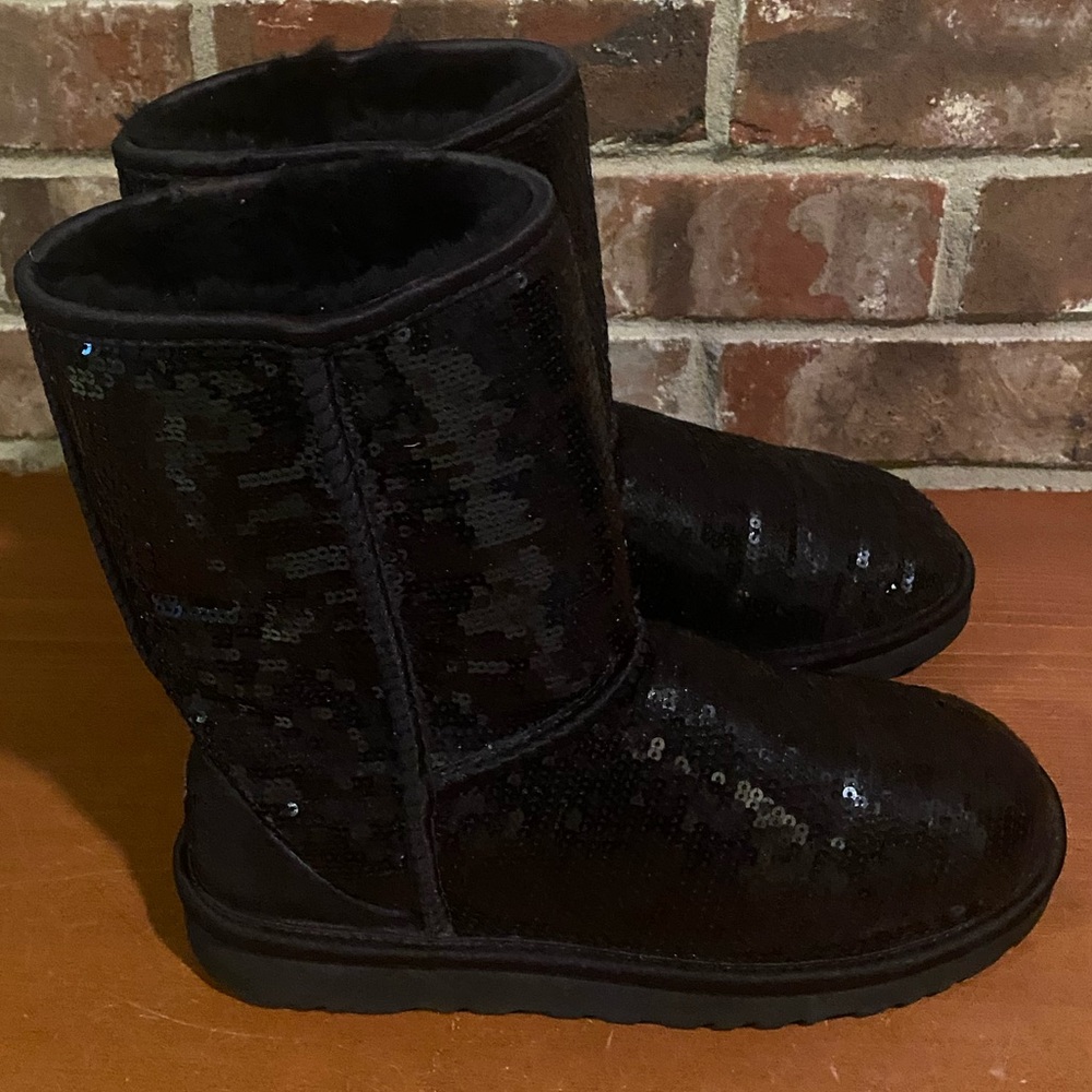 Ugg Black Sequin - image 2